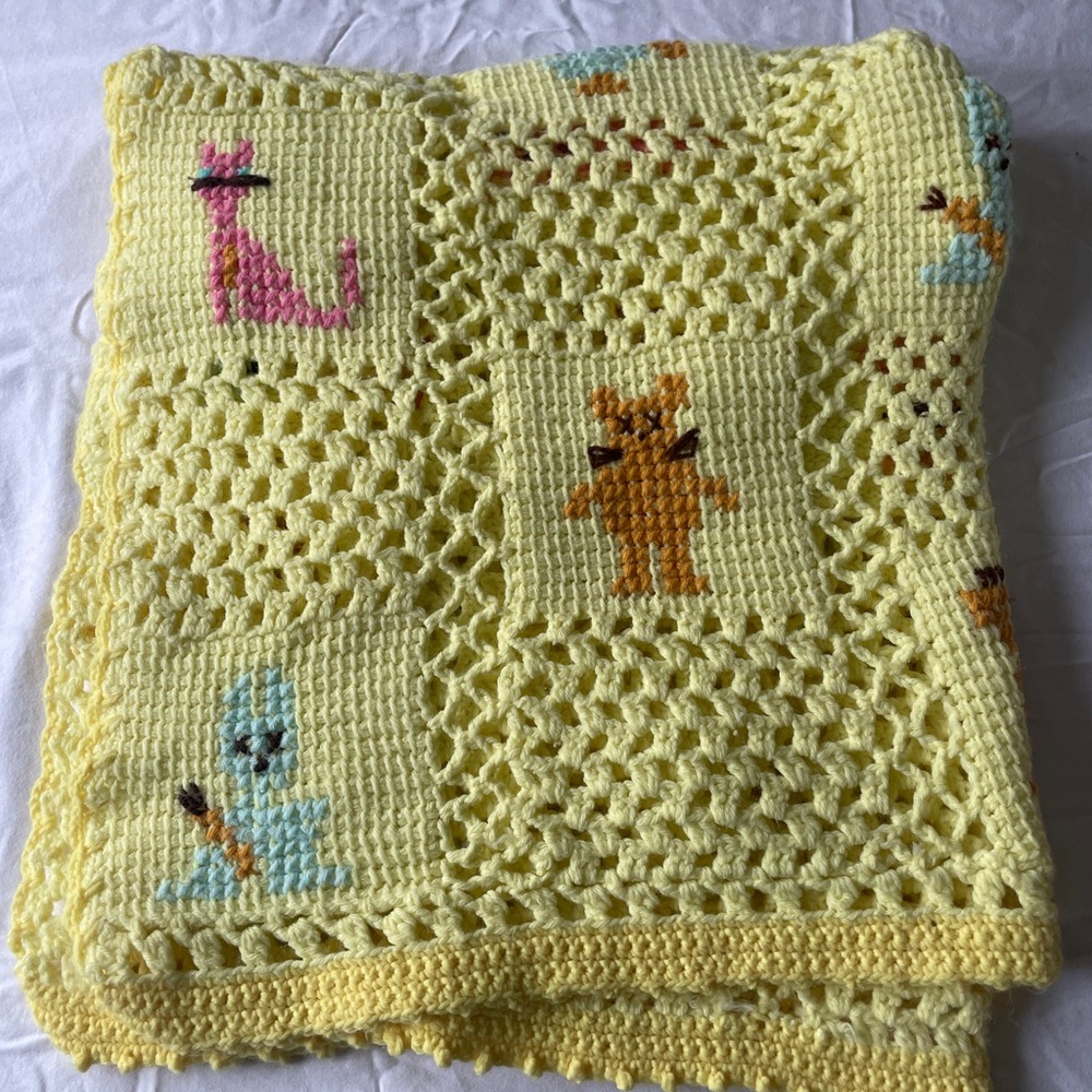 Vintage Handmade Yellow Crochet Baby Blanket Animal Cat Rabbit Elephant